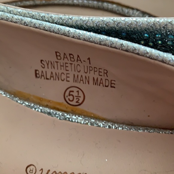 Sparkle shoes - Picture 2 of 3